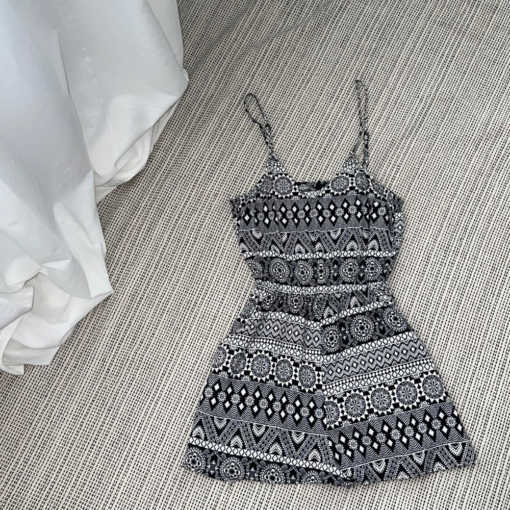 H&M Romper with pockets, Size 0, Brand: Divided